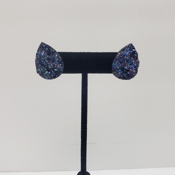 🔴 5/$10 Blue & Purple Iridescent Druzy Style Teardrop Earrings - Picture 1 of 5
